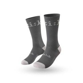FIZIK PONOŽKY TEAM EDITION ANTHRACITE (FZSOCKTEA0001200)