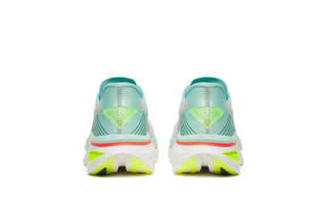 dámská obuv saucony S11070-124 ENDORPHIN AZURA white/splash